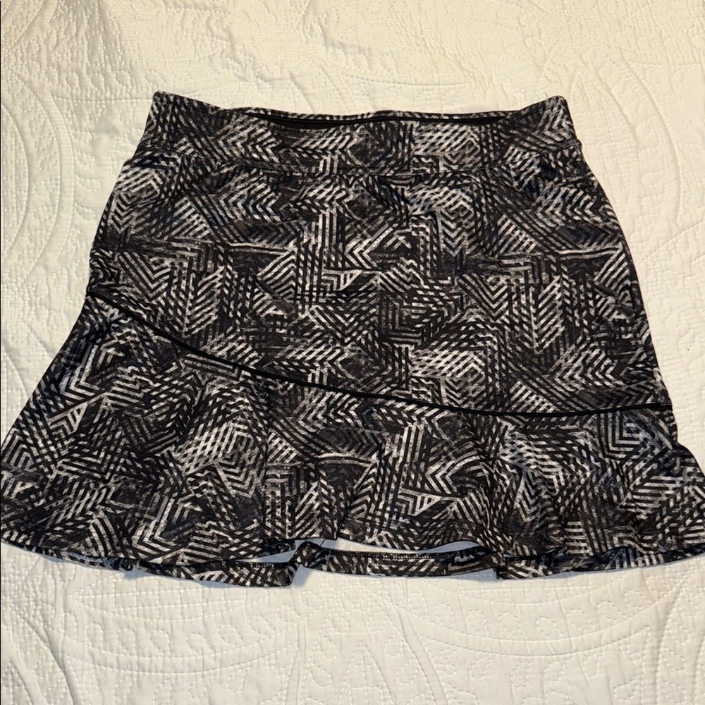 Patterned Black and Teal Skirt Set - Picture 3 of 7